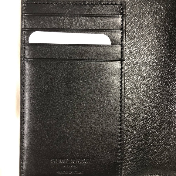 NIB SAINT LAURENT  PASSPORT  AND CARD HOLDER - Picture 5 of 5